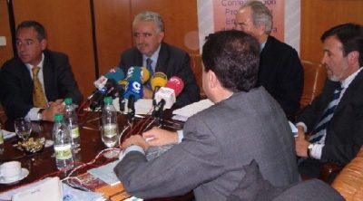 CECAM aborda los Presupuestos Regionales de 2005 en su Junta Directiva