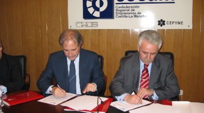 CECAM firma con CCM el protocolo de patrocinio de la Segunda Edición de los «Premios Empresariales CECAM»
Además, ambas entidades han firmado la renovación del acuerdo financiero.