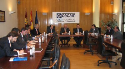 Encuentro entre los representantes de CECAM CEOE-CEPYME Castilla-La Mancha y los presidentes de las Cámaras de Comercio e Industria de  la región