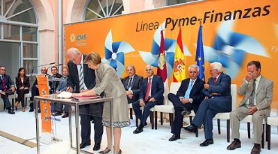 El Gobierno Regional firma con veintitrés entidades financieras la renovación de la Línea Pyme-Finanzas
