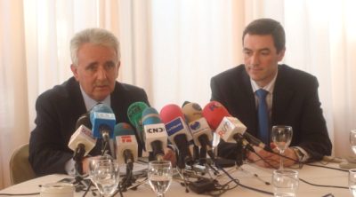 Almuerzo anual CECAM-Medios comunicación. Bárcenas reclama que las ayudas lleguen a las Pymes y asegura que los empresarios de la región afrontan la crisis «trabajando»