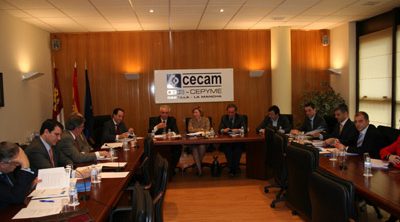 El Comité Ejecutivo de CECAM señala que la línea ICO-liquidez sigue sin llegar a las empresas