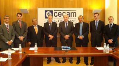 Los Secretarios Generales de las organizaciones empresariales castellano-manchegas se reúnen en Toledo con José María Lacasa