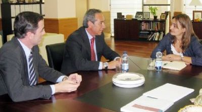 CECAM apuesta por invertir en «economía productiva»