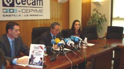 CECAM realiza una campaña publicitaria de Prevención de Riesgos Laborales en materiales urbanos