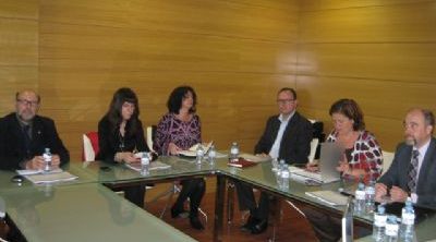 Cecam analiza la evolución de la contratación en la región