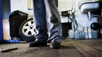 La Federación Regional de Automoción presenta una campaña informativa contra el intrusismo profesional y la competencia desleal