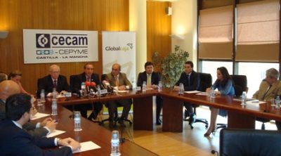 CECAM firma un convenio de colaboración financiero con Globalcaja