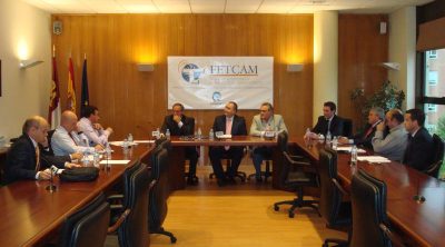 Los empresarios del transporte por carretera de CLM comienzan la negociación del céntimo sanitario 2013 con la Junta