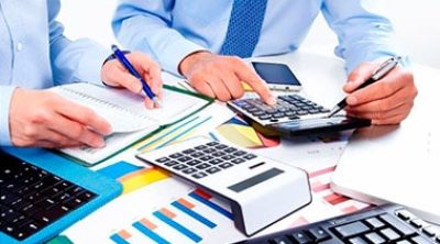 Los empresarios ejercerán con responsabilidad sus obligaciones, como han venido haciendo hasta ahora, y reclaman medidas fiscales y económicas para superar los graves daños económicos a los que se enfrentan
