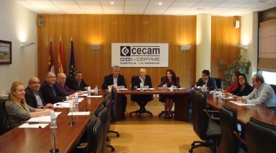 La Federación regional de automoción defiende la seguridad vial y las buenas prácticas
