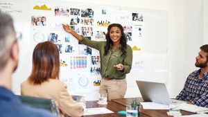 Lee más sobre el artículo SUBVENCIONES PARA LA REALIZACION DE PROYECTOS DE FORMACION PROFESIONAL Y EMPLEO EN EL SENO DE LA EMPRESA, LÍNEA 5 SECTORIAL, PARA EL AÑO 2025
